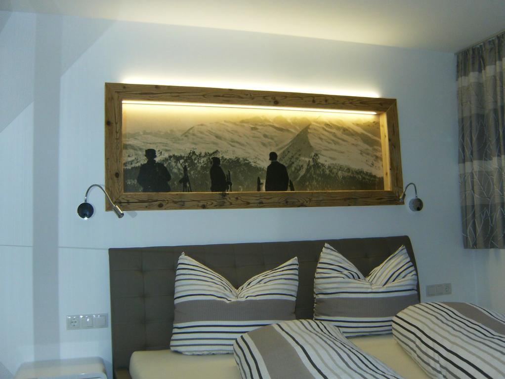 Royal Waldfeld Apartment Mayrhofen Room photo